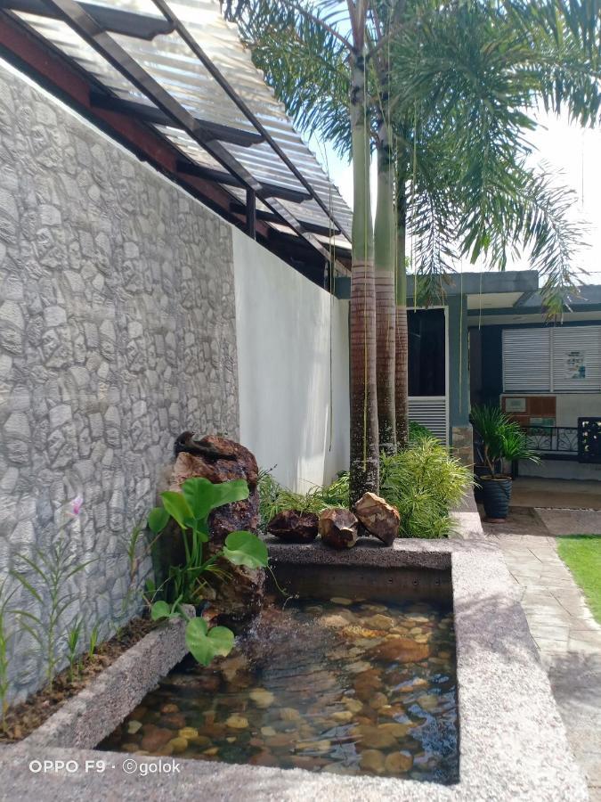 Tebing Guest House Taman Negara Malaysia Куала Тахан Екстериор снимка