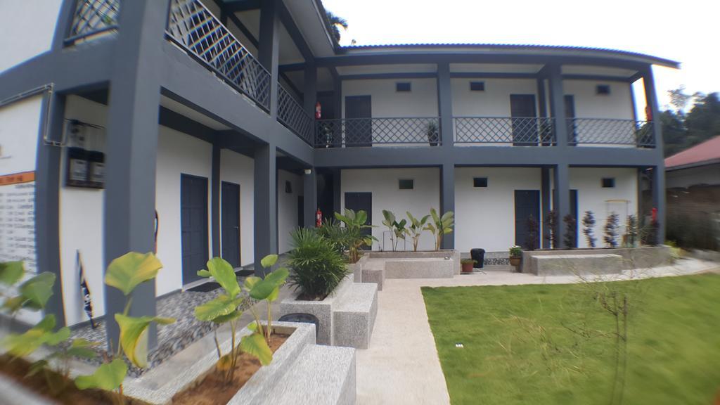 Tebing Guest House Taman Negara Malaysia Куала Тахан Екстериор снимка